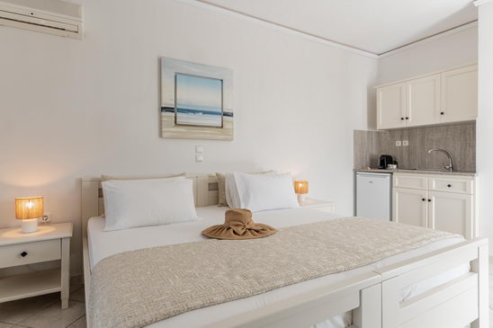 Standard Studio for 2 Adults and 2 Child (up to 10 years old each)